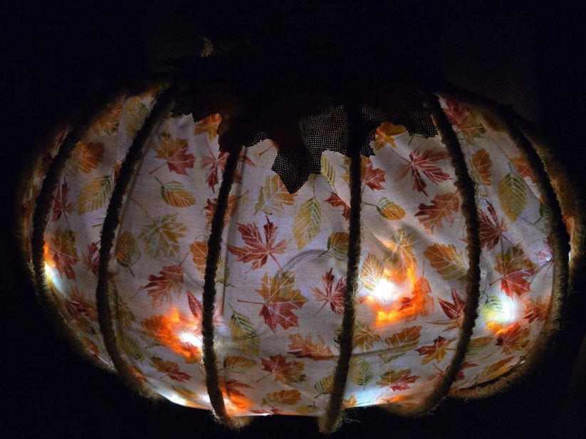 Lighted  Pumpkin wreath
