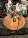 Pumpkin Love shelve leaner